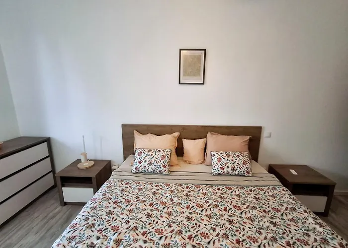 Yamaluxe - Modern & Cozy Apartament *